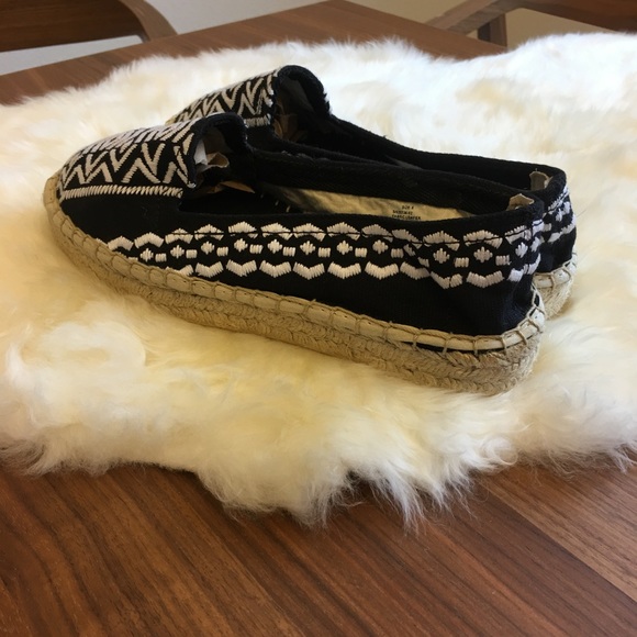 NWT GAP Black White Espadrille Loafer Flat Fabric - Picture 4 of 4